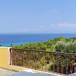 Сasa de vacaciones View In - Families Only Polychrono