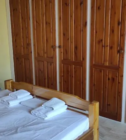 Holiday home View In - Families Only