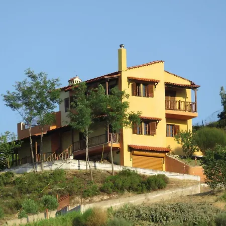 Holiday home View In - Families Only Polychrono