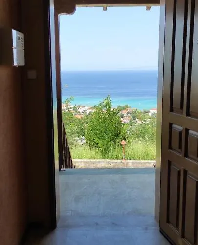 View In - Families Only Σπίτι διακοπών Πολύχρονο